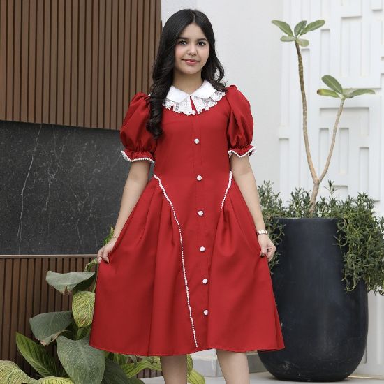 صورة فستان بناتي الأحمر مرصع بالفصوص وأزرار أمامية فاخرة - 1161